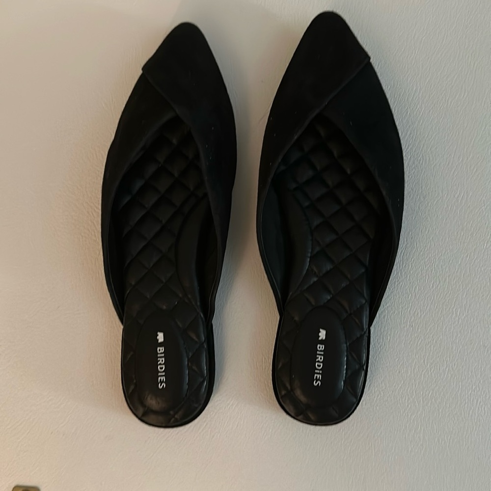 Adorable and comfy Birdies size 7 shoes!